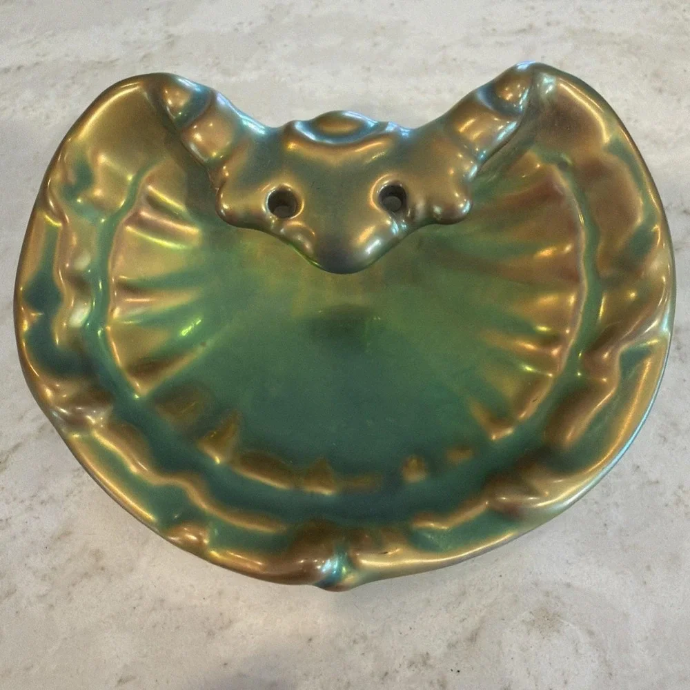 Antique ZSOLNAY Art Nouveau Iridescent Eosin‎ Glaze Porcelain Venus Shell Bowl